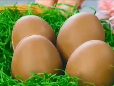 Как самостоятельно изготовить шоколадные яйца?