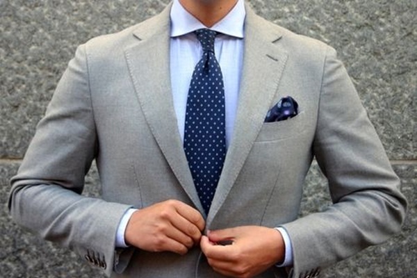 Как выбрать мужской галстук